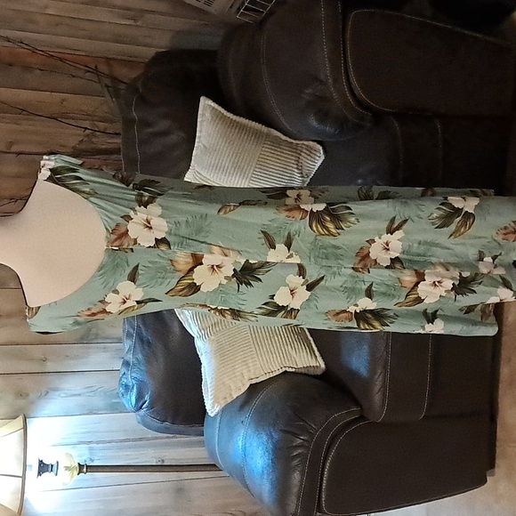 Paradise Bay Long Dress Women Size L Tropical Floral Print Vacay Hawaiian - Picture 4 of 8